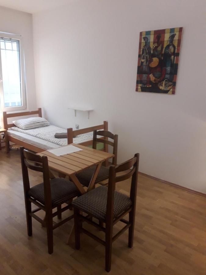 Jasmin Hotel Beograd Bagian luar foto